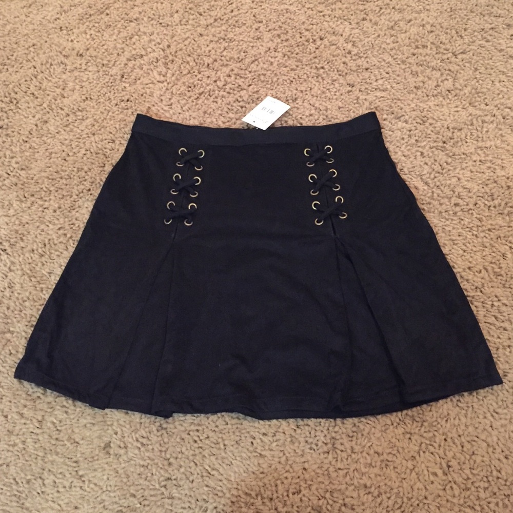 Black suede skirt NWT